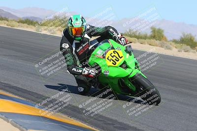 media/Oct-30-2022-CVMA (Sun) [[fb421c3cec]]/Race 11 Amateur Supersport Open/